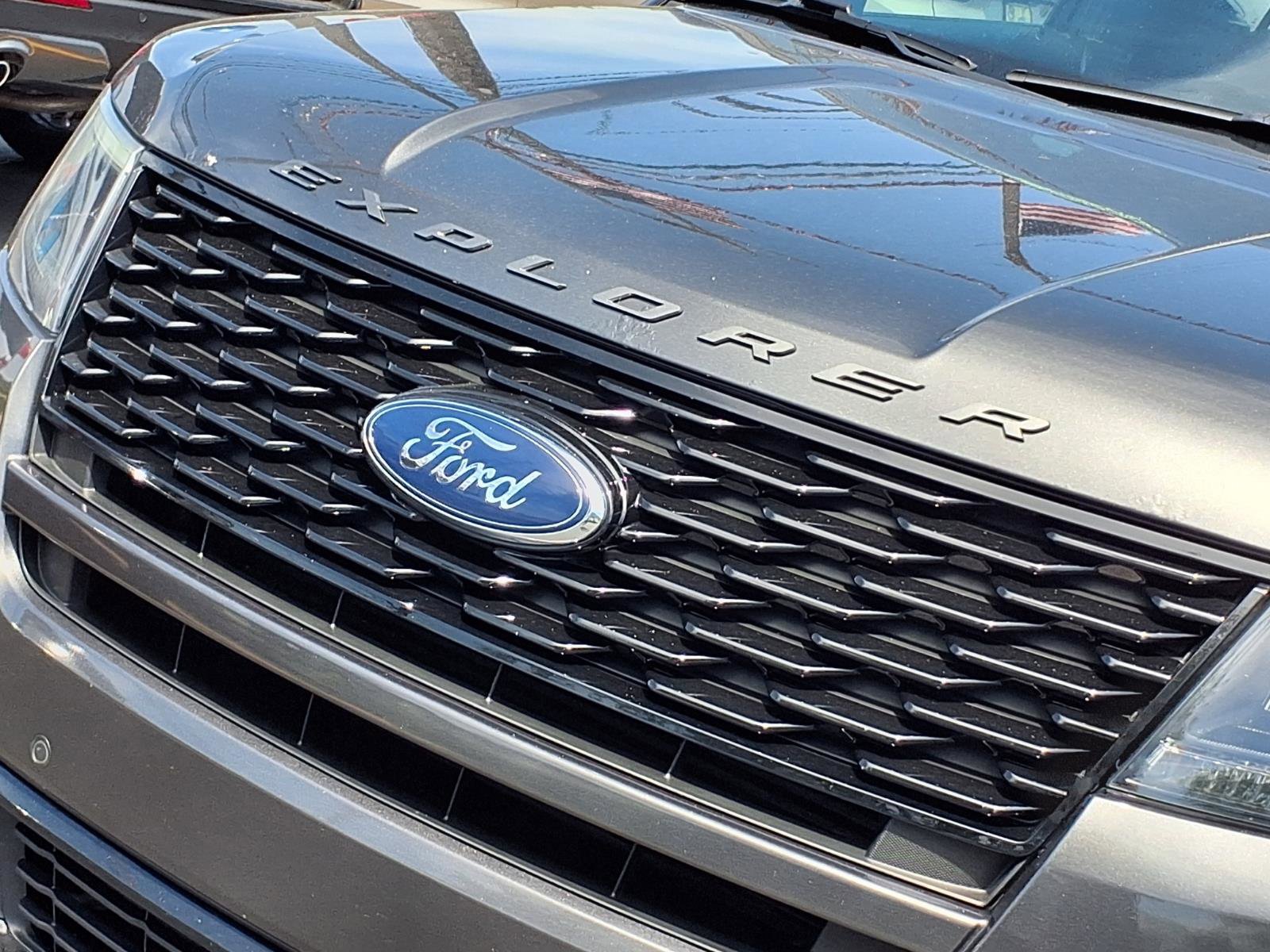 Used 2019 Ford Explorer Sport AWD/4WD image 34