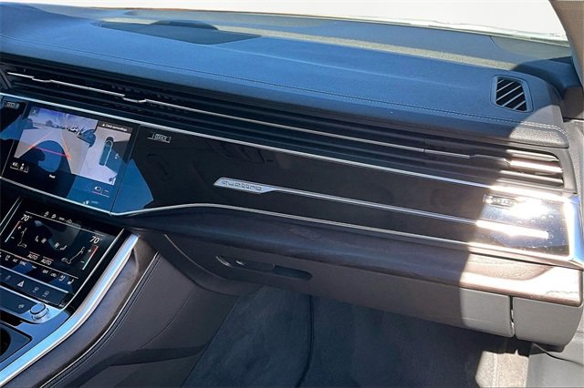 Used 2023 Audi Q8 Premium Plus w/ Premium Plus Package image 16