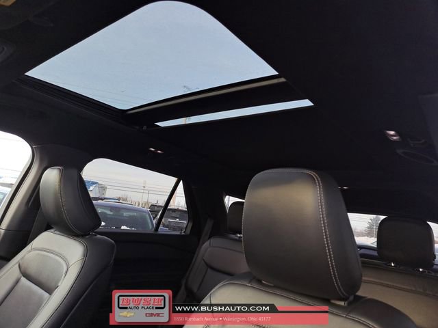 Used 2020 Ford Explorer XLT w/ Equipment Group 202A image 31