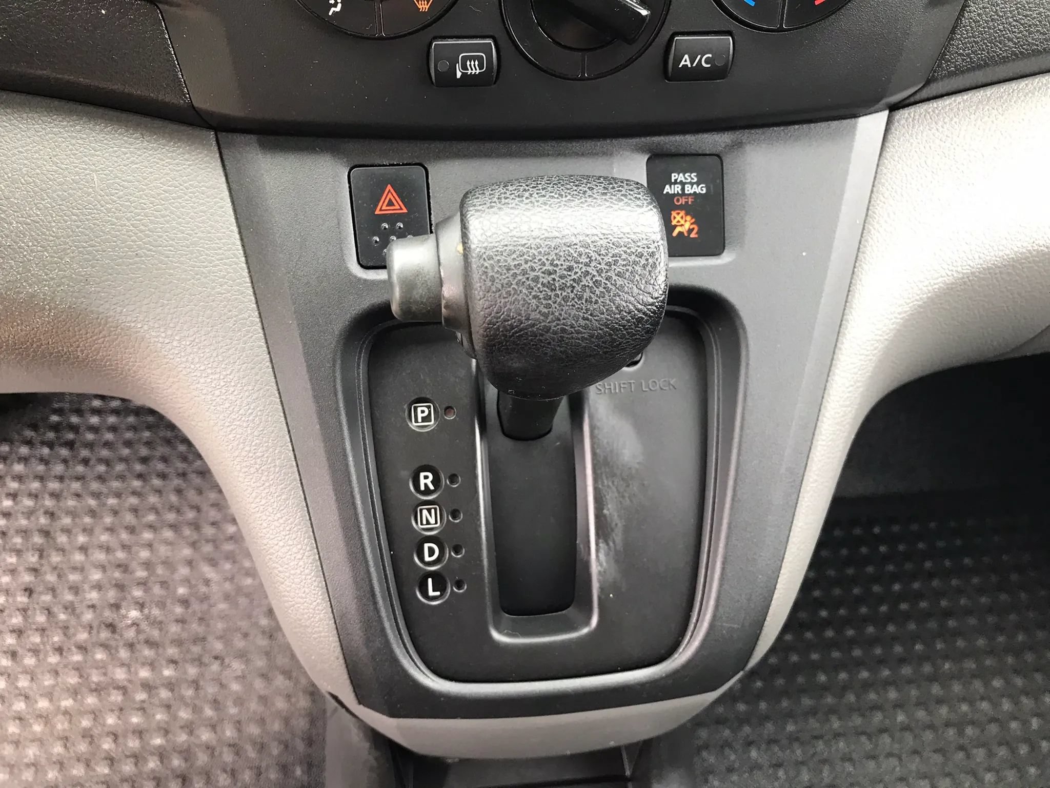 Used 2019 Nissan NV200 SV FWD image 23