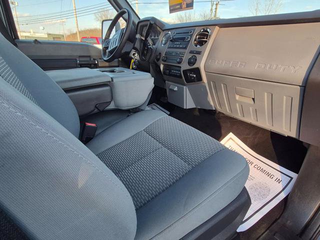 Used 2016 Ford F250 XLT w/ XLT Value Package image 9