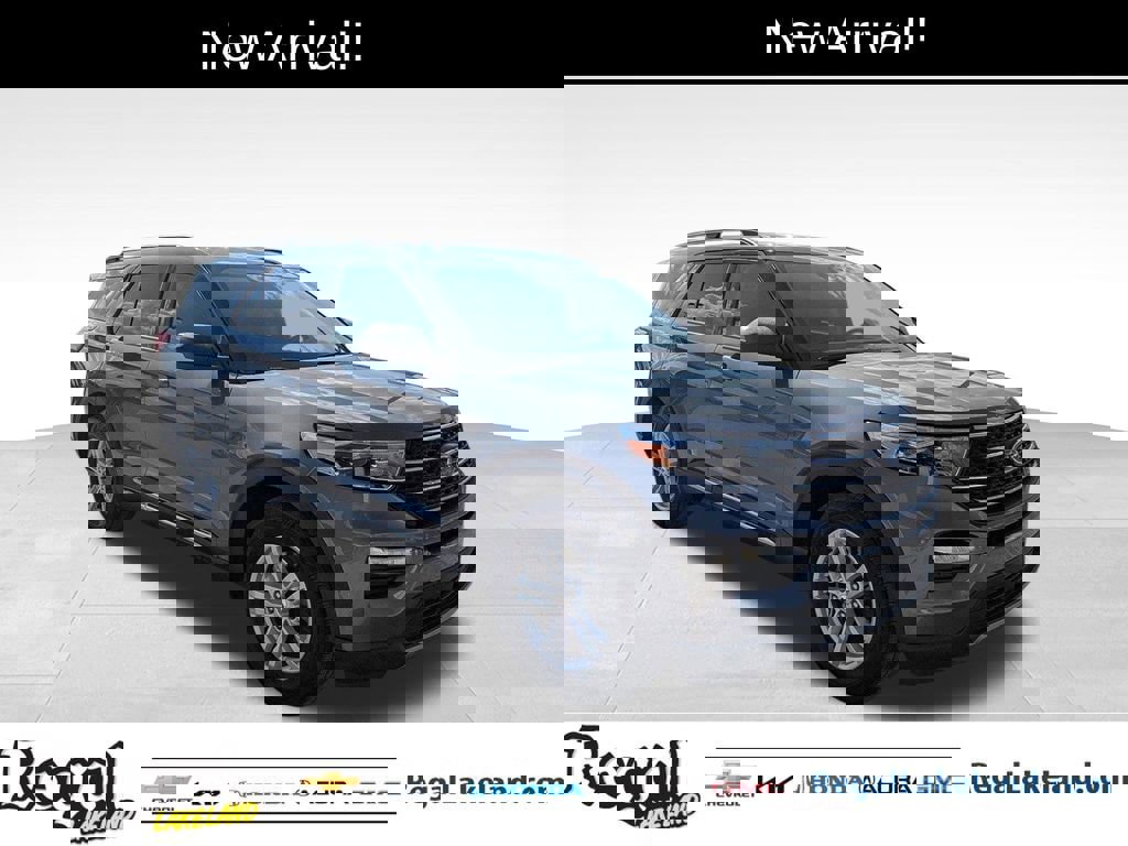 Used 2024 Ford Explorer XLT w/ Equipment Group 202A image 1