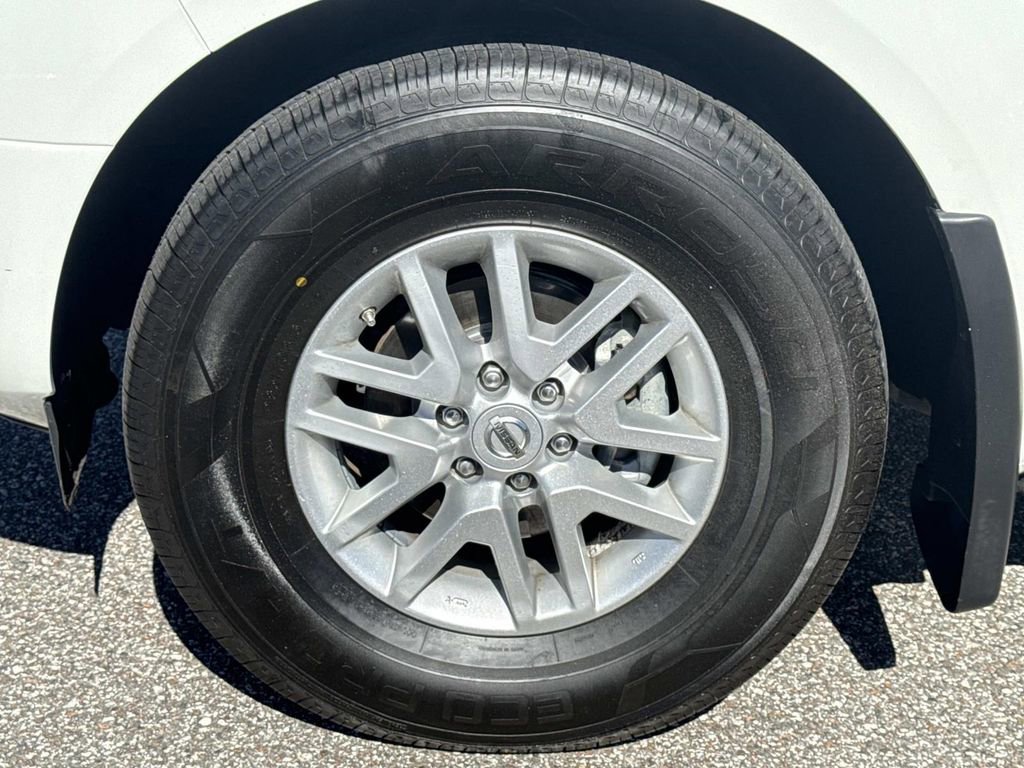 Used 2021 Nissan Frontier SV image 11