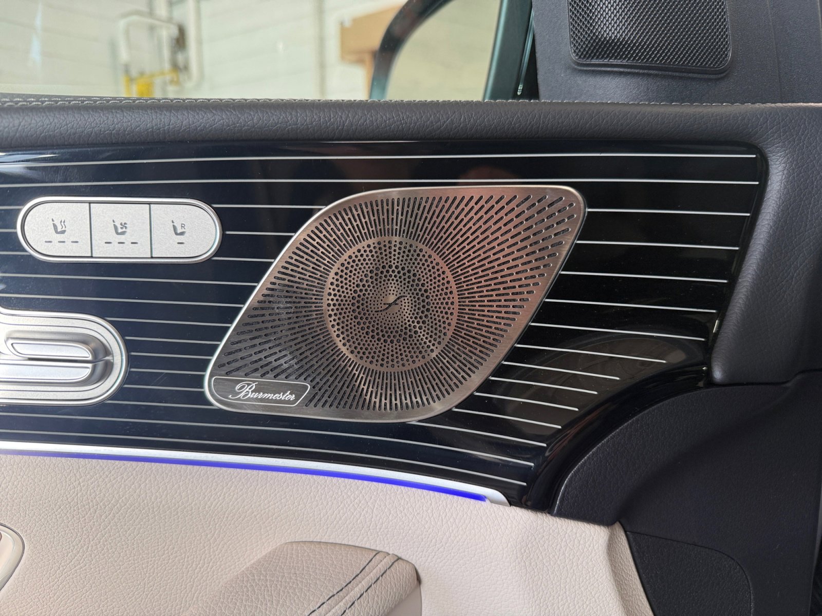 New 2026 Mercedes-Benz GLS 580 4MATIC image 27