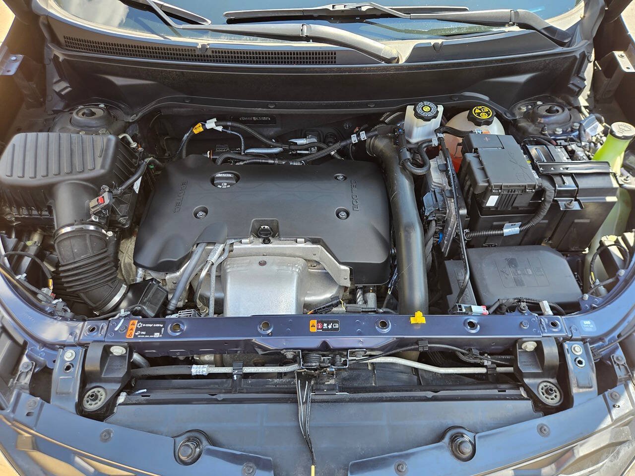 Used 2019 Chevrolet Equinox LT AWD/4WD image 17