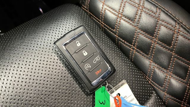 Used 2023 Jeep Grand Cherokee L Summit image 21