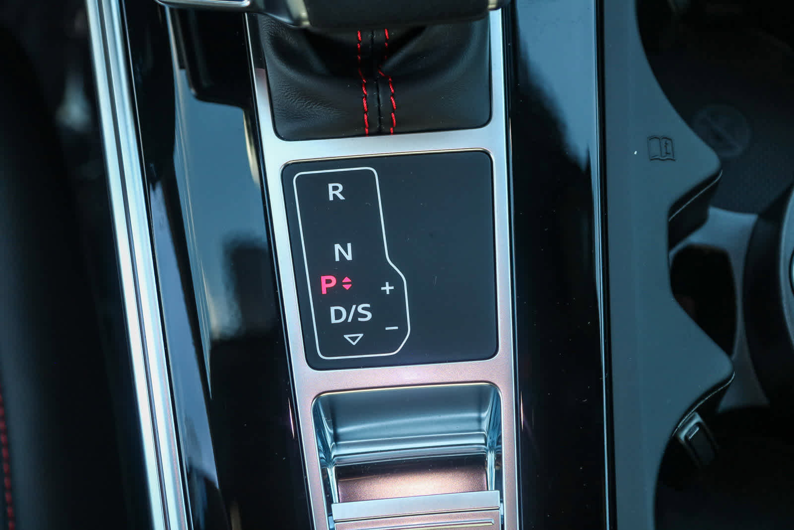 New 2026 Audi RS 7 Performance image 28