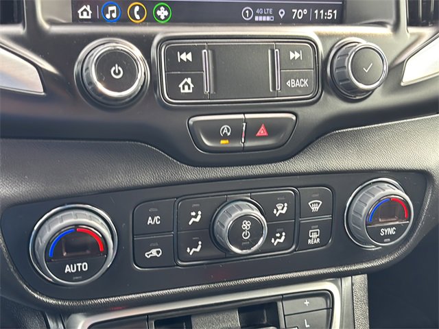 Used 2023 GMC Terrain SLT image 32