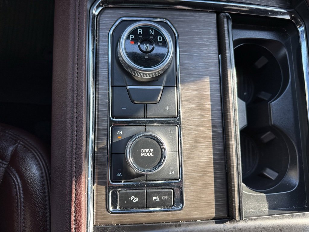 Used 2024 Ford Expedition Limited image 35