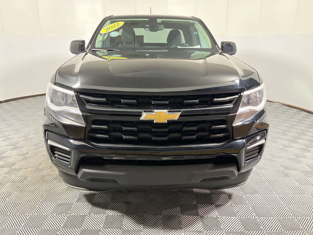 Used 2022 Chevrolet Colorado LT w/ Fleet Safety Package image 3