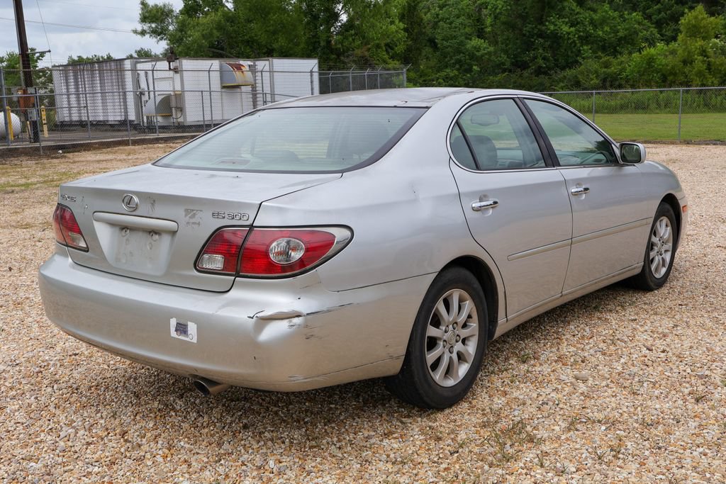 Used 2002 Lexus ES 330 FWD image 7