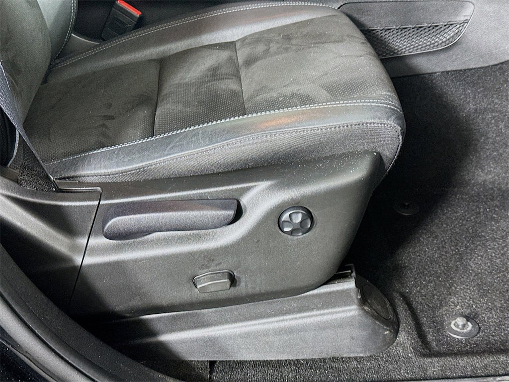 Used 2022 Dodge Durango GT image 23