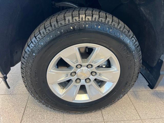 Used 2022 Chevrolet Silverado 1500 LT w/ Protection Package AWD/4WD image 41
