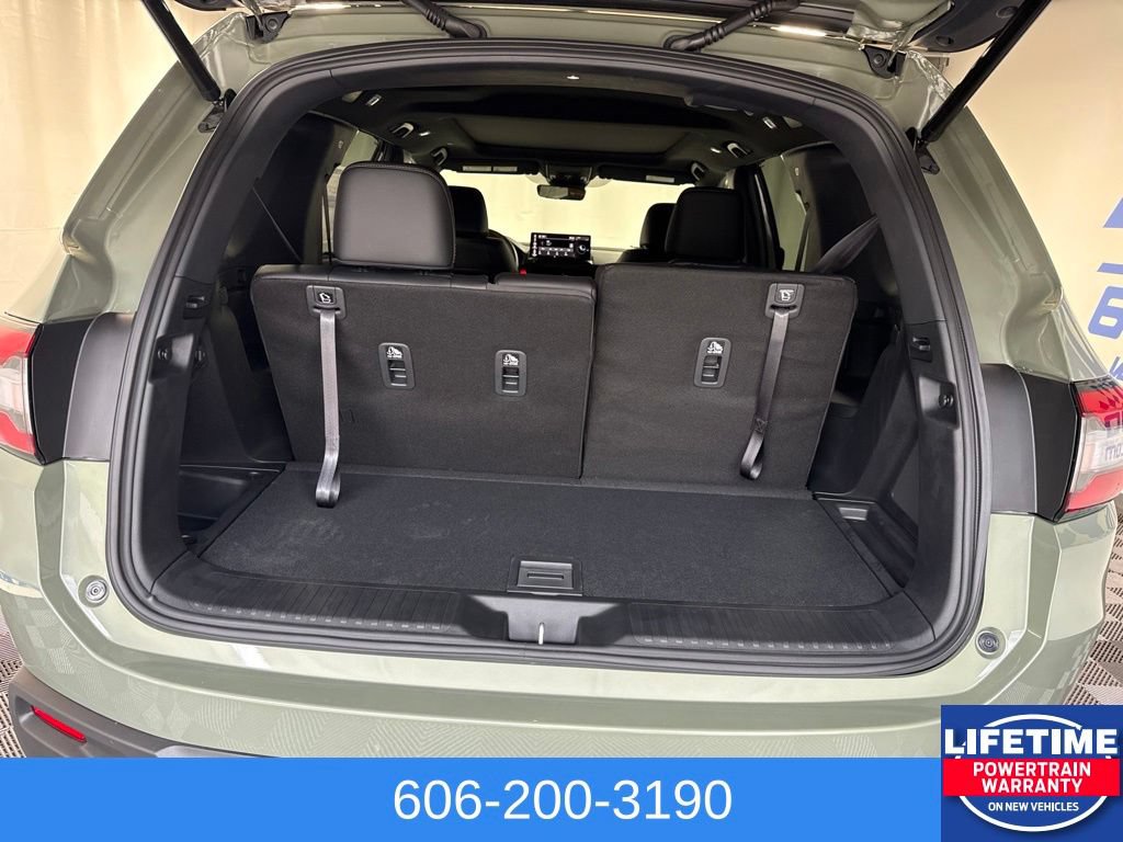 New 2026 Honda Pilot TrailSport image 11