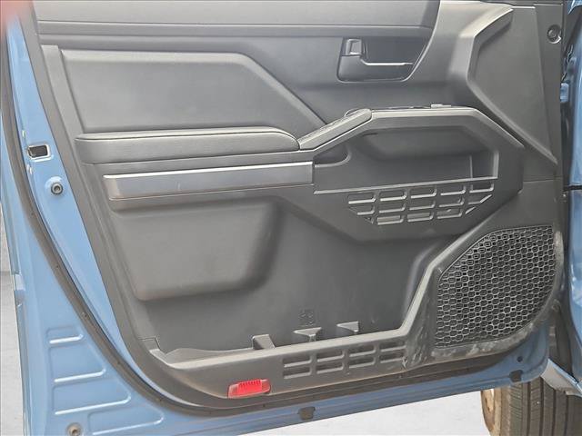 Used 2026 Toyota Tacoma SR5 AWD/4WD image 10