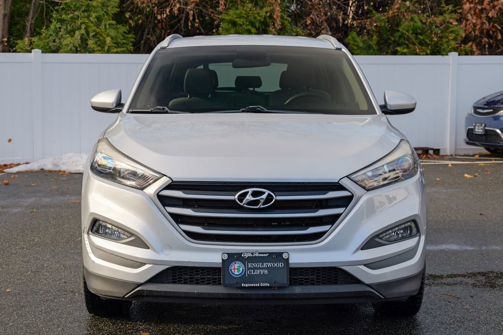Used 2018 Hyundai Tucson SEL image 2