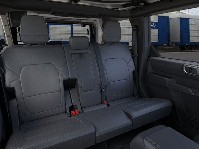 New 2025 Ford Bronco Badlands image 11