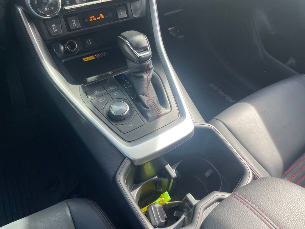 Used 2024 Toyota RAV4 XSE image 19