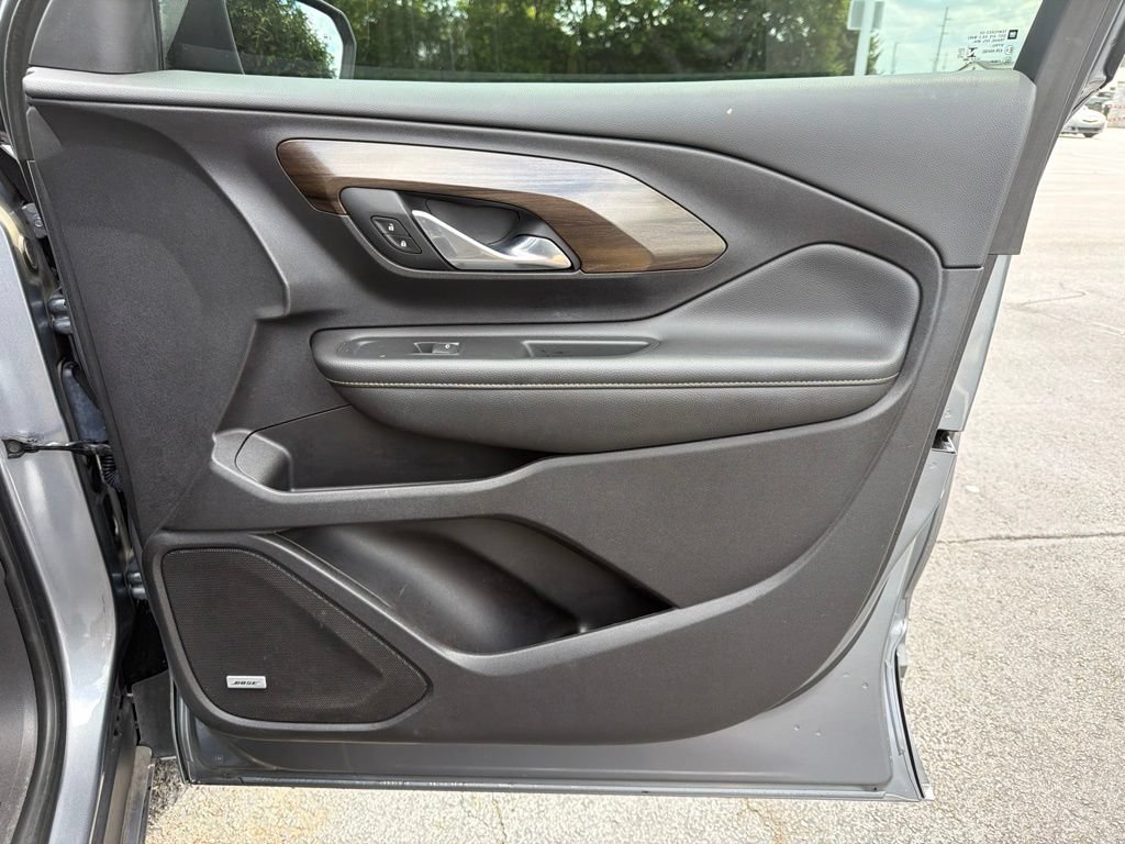 Used 2018 GMC Terrain Denali w/ Advanced Safety Package FWD image 26