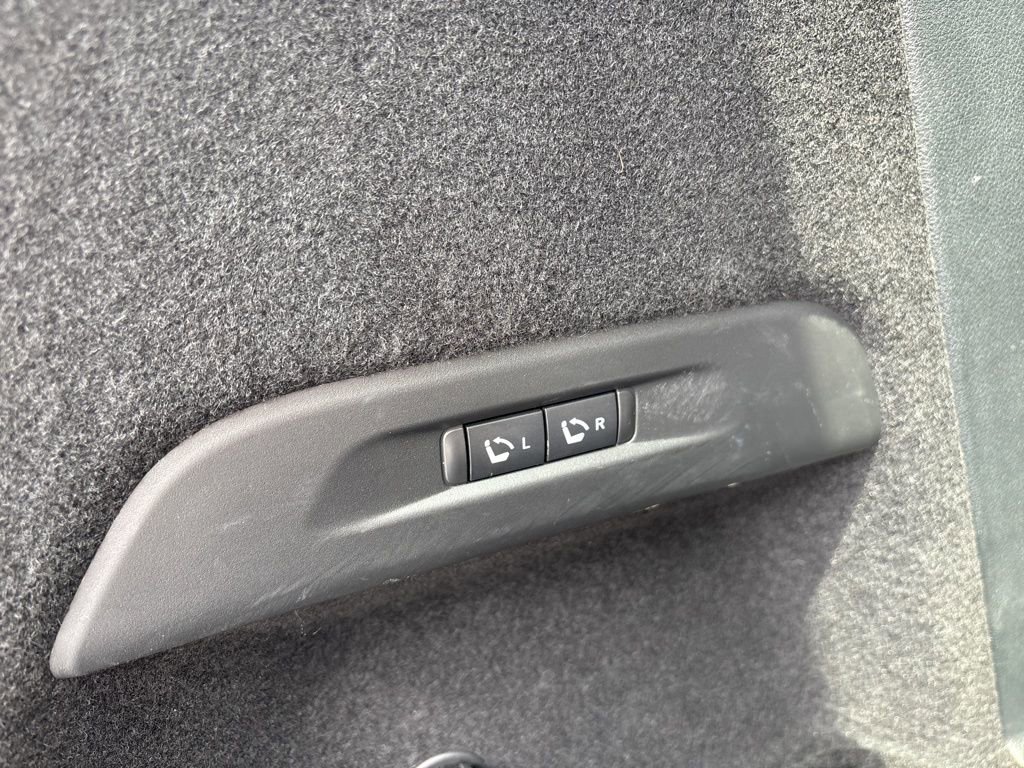 Used 2023 INFINITI QX60 Sensory w/ Cargo Package image 77