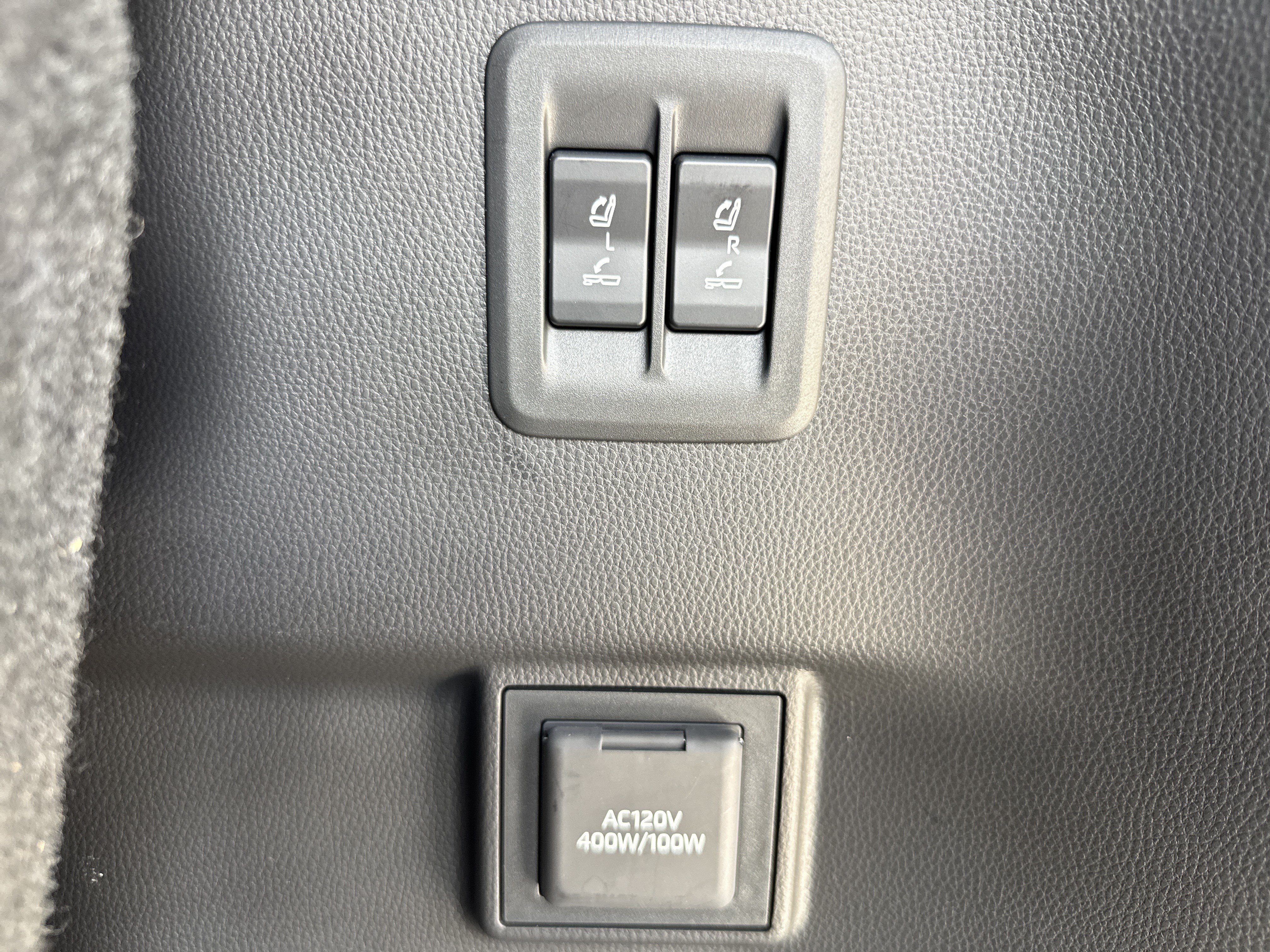 Used 2024 Lexus GX 550 w/ Accessory Package (Z1) AWD/4WD image 34