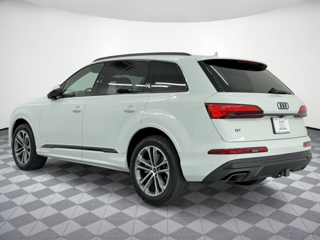 Used 2026 Audi Q7 3.0T Premium AWD/4WD image 3