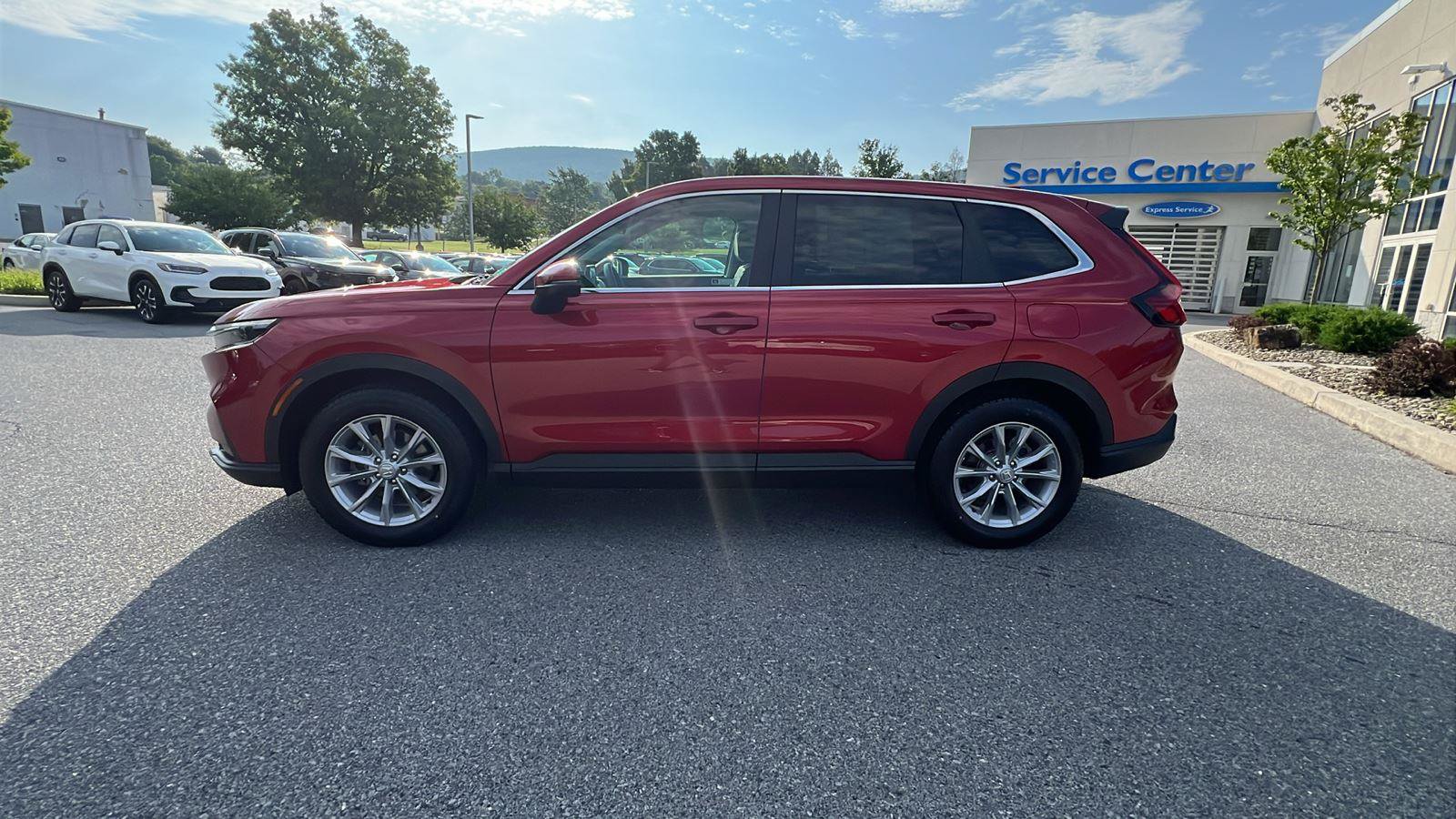 Used 2024 Honda CR-V EX image 7