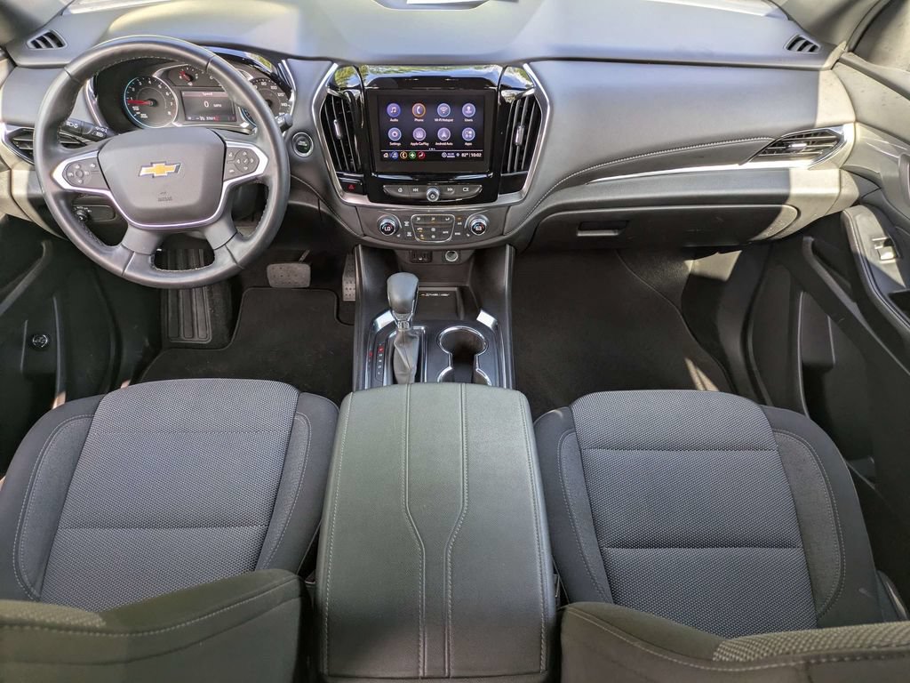 Used 2023 Chevrolet Traverse LT AWD/4WD image 16
