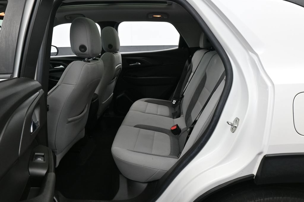 Used 2021 Chevrolet TrailBlazer LT w/ Sun and Liftgate Package FWD image 30