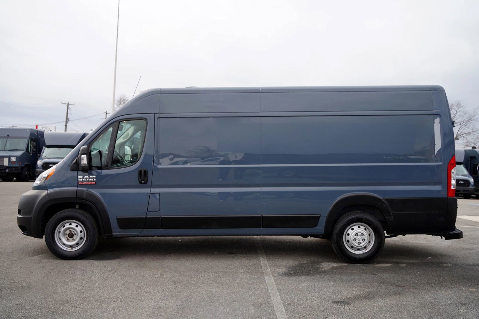 Used 2020 RAM ProMaster 3500 FWD image 3