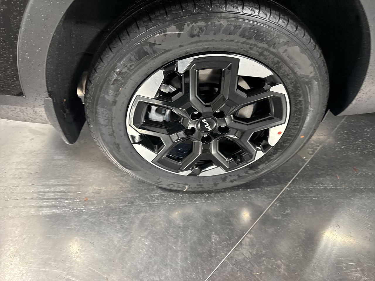 New 2026 Kia Sorento S image 13