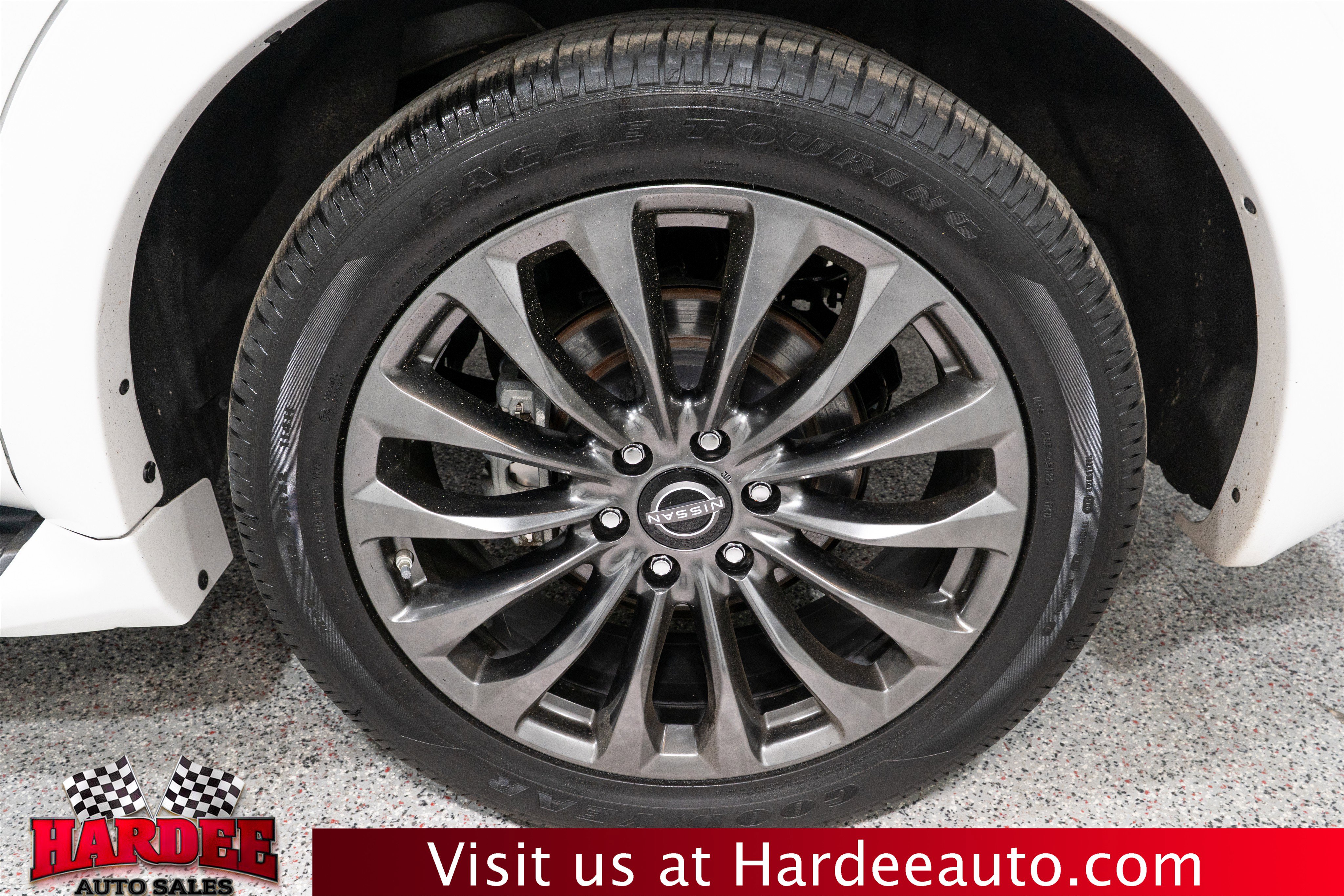 Used 2023 Nissan Armada Platinum w/ Captain's Chairs Package image 10