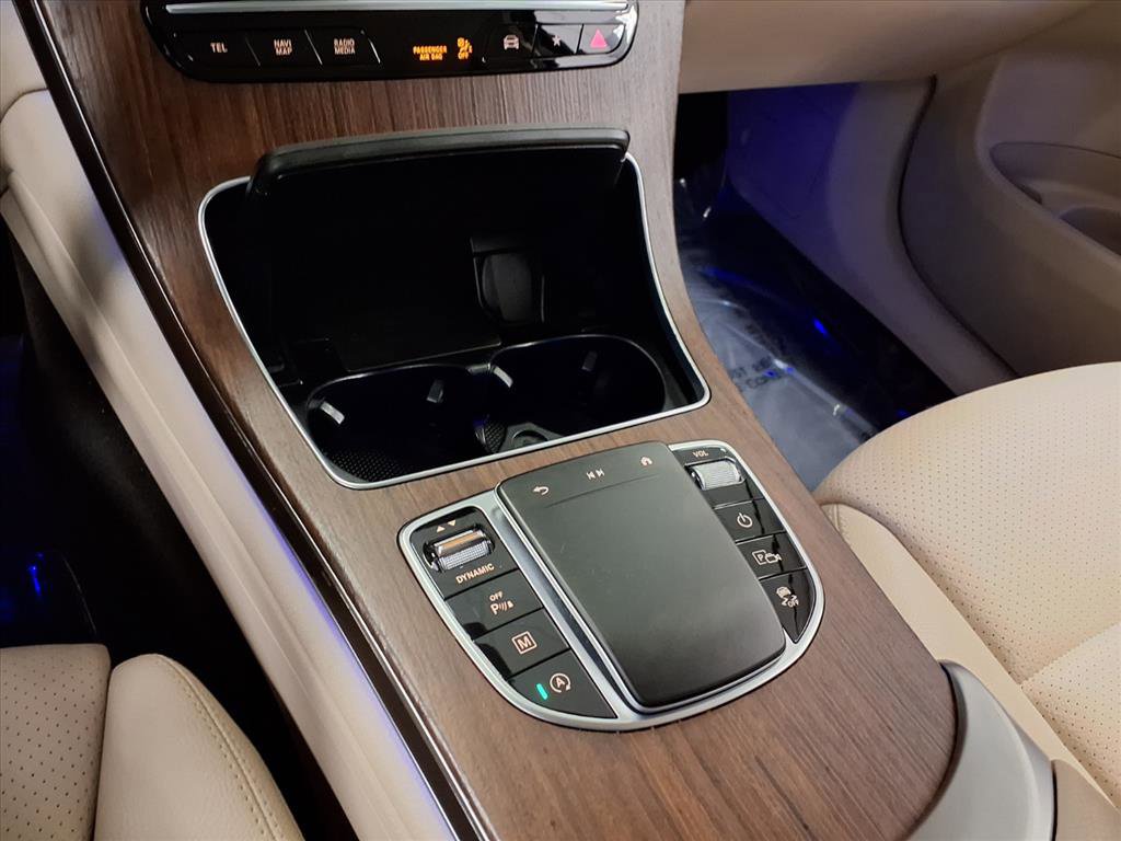 Used 2022 Mercedes-Benz GLC 300 4MATIC image 23
