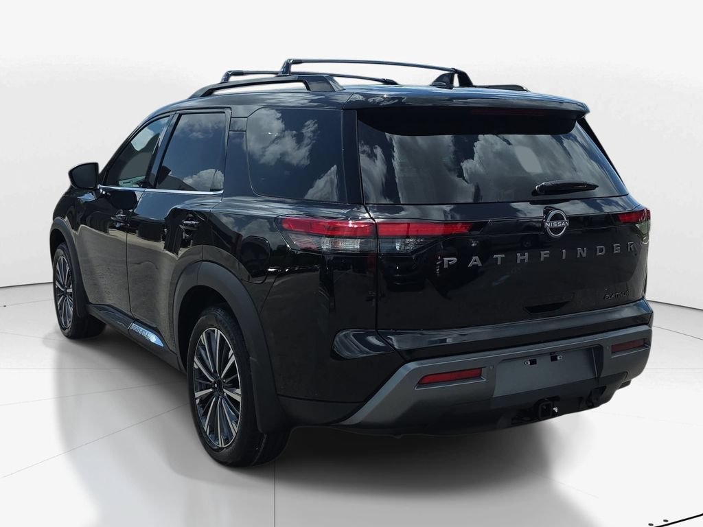 New 2026 Nissan Pathfinder Platinum FWD image 8