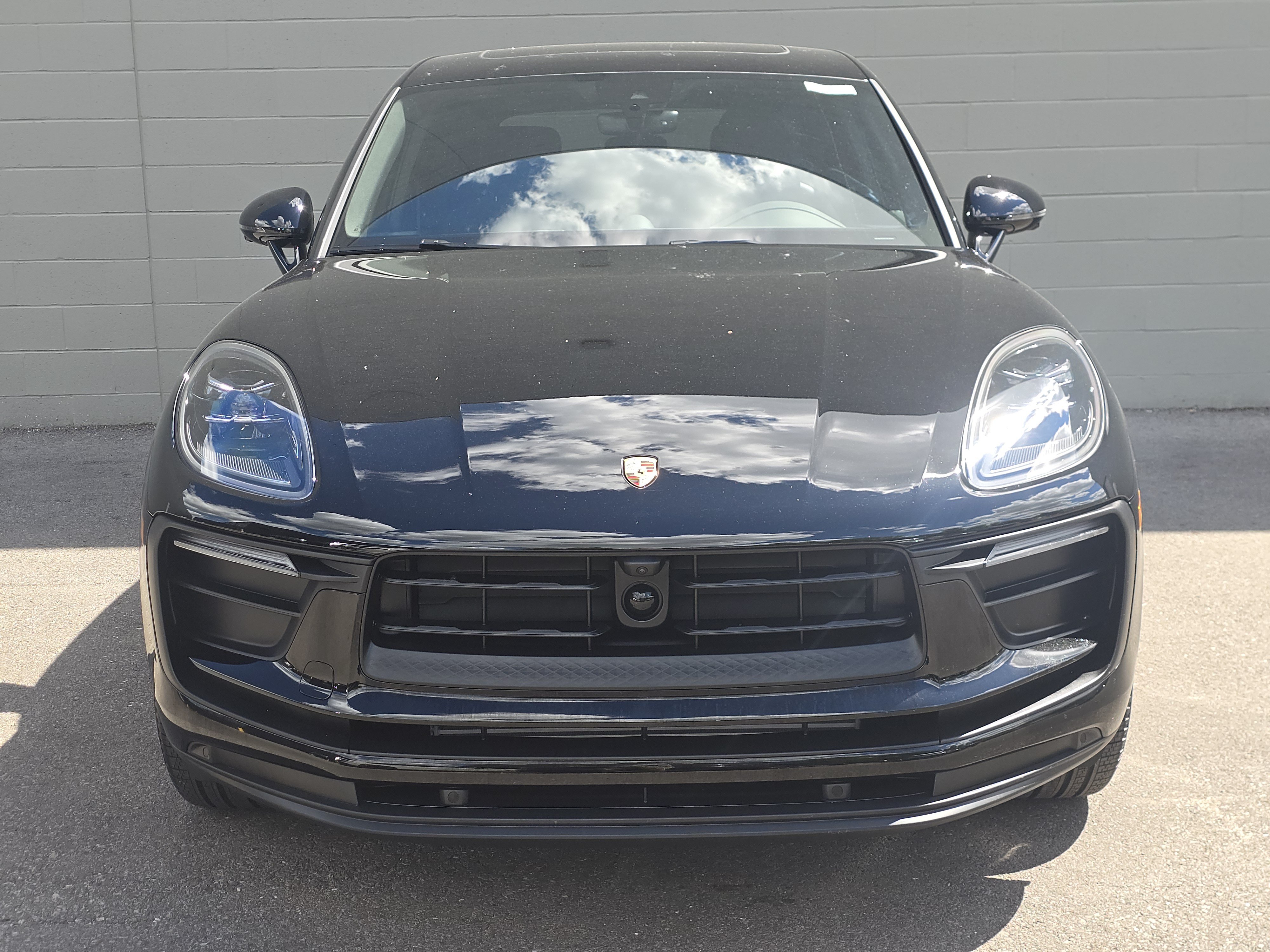 New 2026 Porsche Macan AWD/4WD image 12