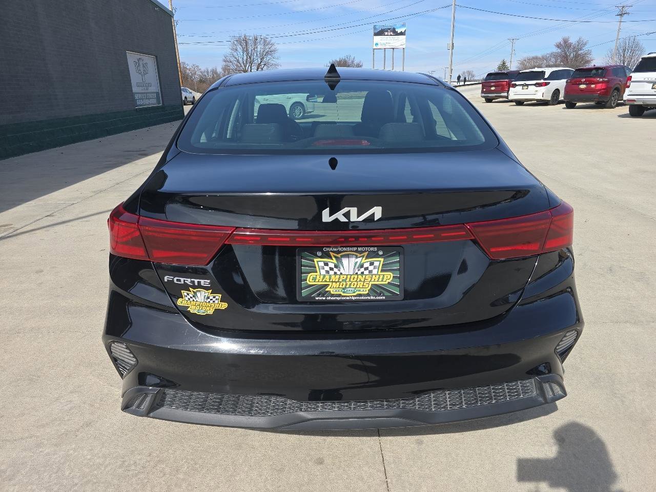 Used 2024 Kia Forte LXS image 4