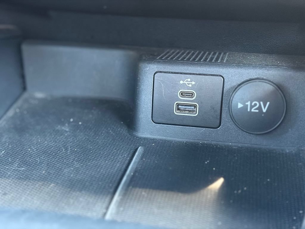 Used 2025 Ford Escape ST-Line AWD/4WD image 26