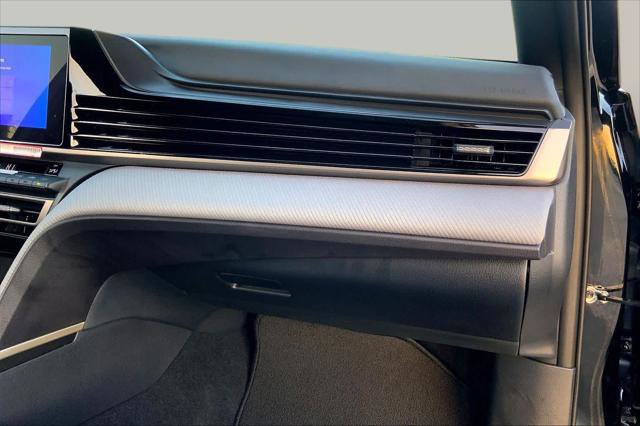 Certified 2026 Toyota Camry SE w/ Convenience Package FWD image 18