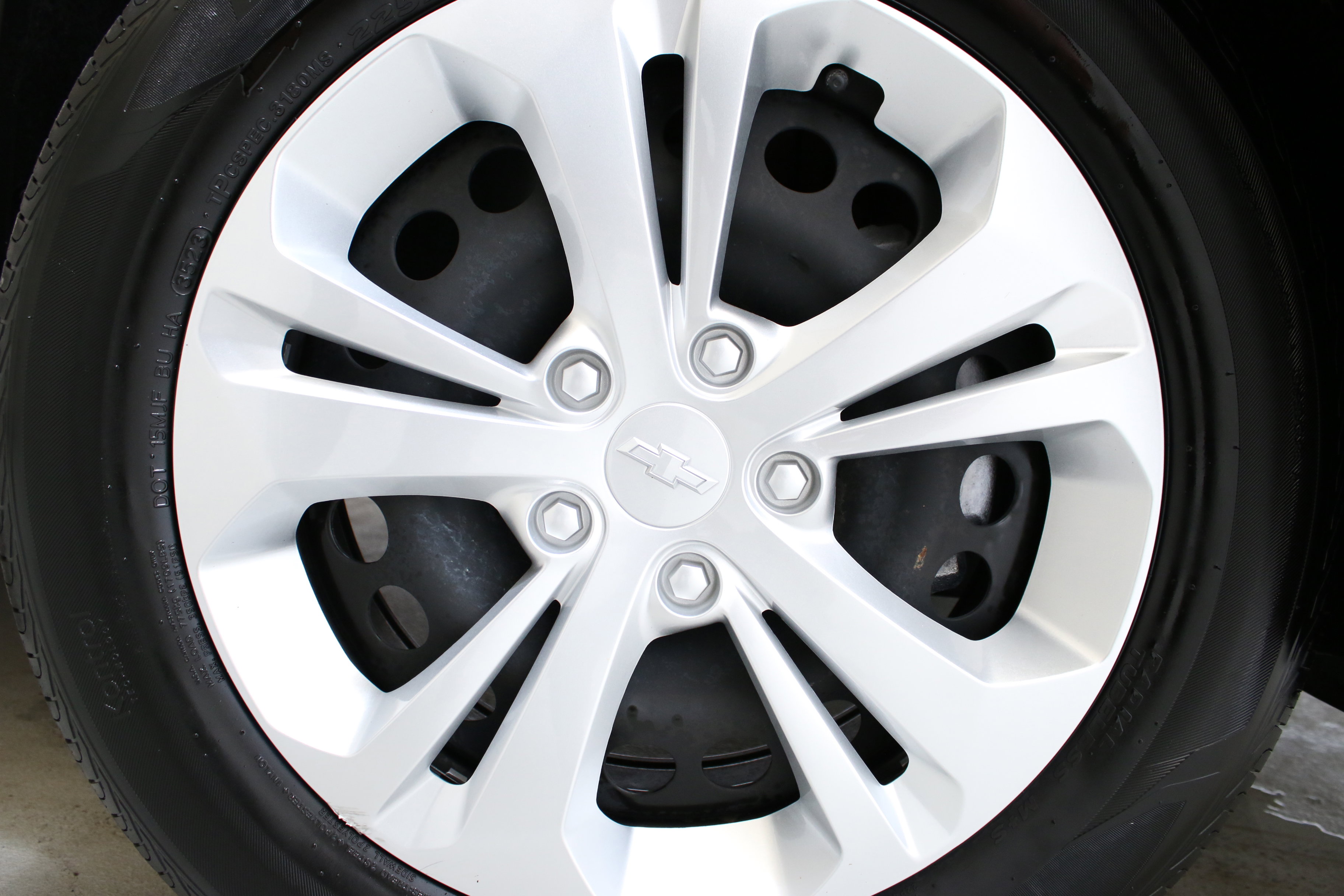 Certified 2024 Chevrolet Trax LS image 37