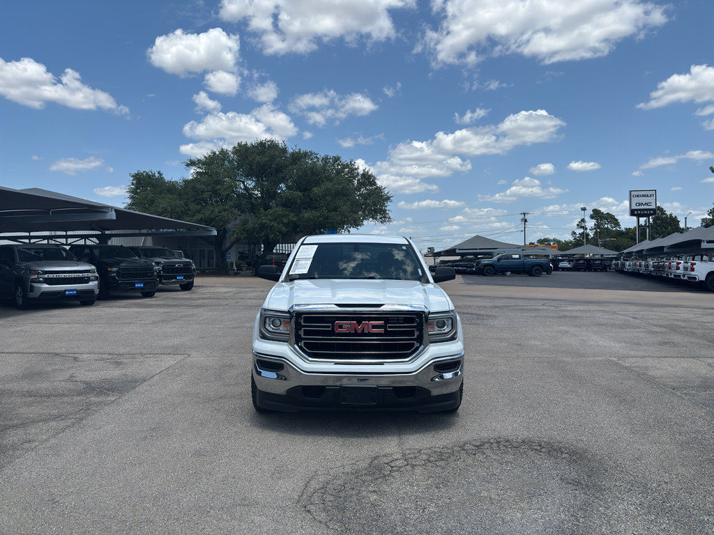 Used 2018 GMC Sierra 1500 2WD Regular Cab image 2