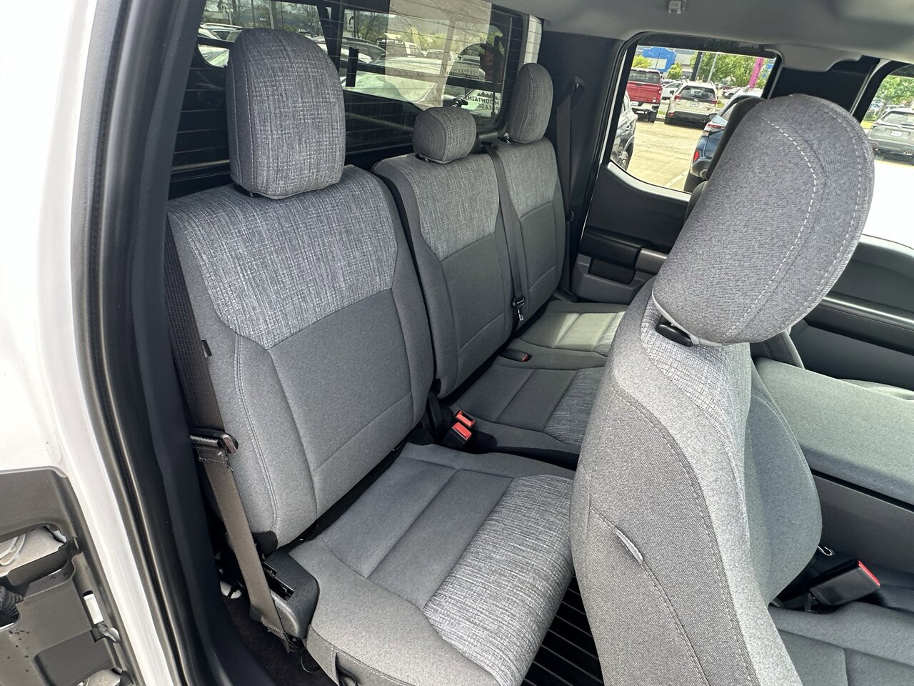 Used 2021 Ford F150 XLT AWD/4WD image 7