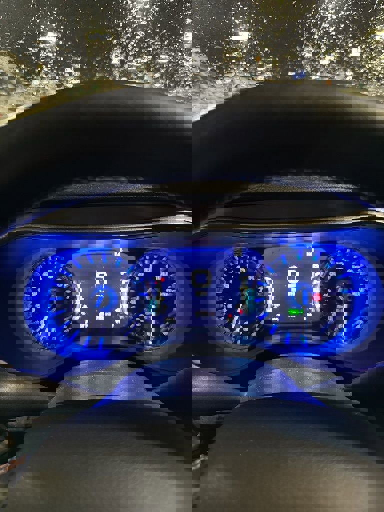 Used 2020 Chrysler Pacifica Touring-L Plus w/ Tire & Wheel Group image 12