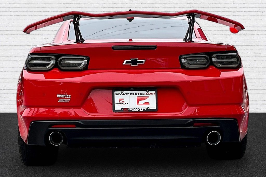Used 2021 Chevrolet Camaro SS RWD image 5