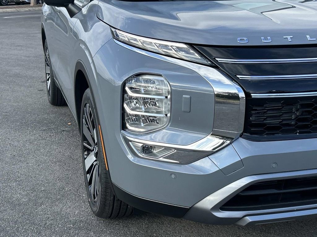 New 2026 Mitsubishi Outlander SE AWD/4WD image 9