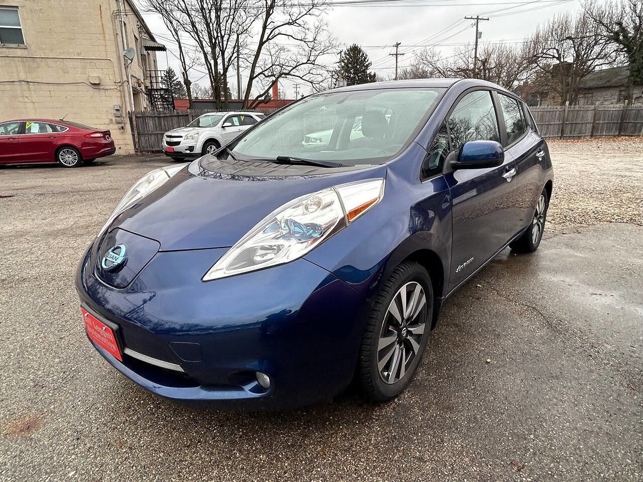 Used 2016 Nissan Leaf SL w/ Premium Package image 2