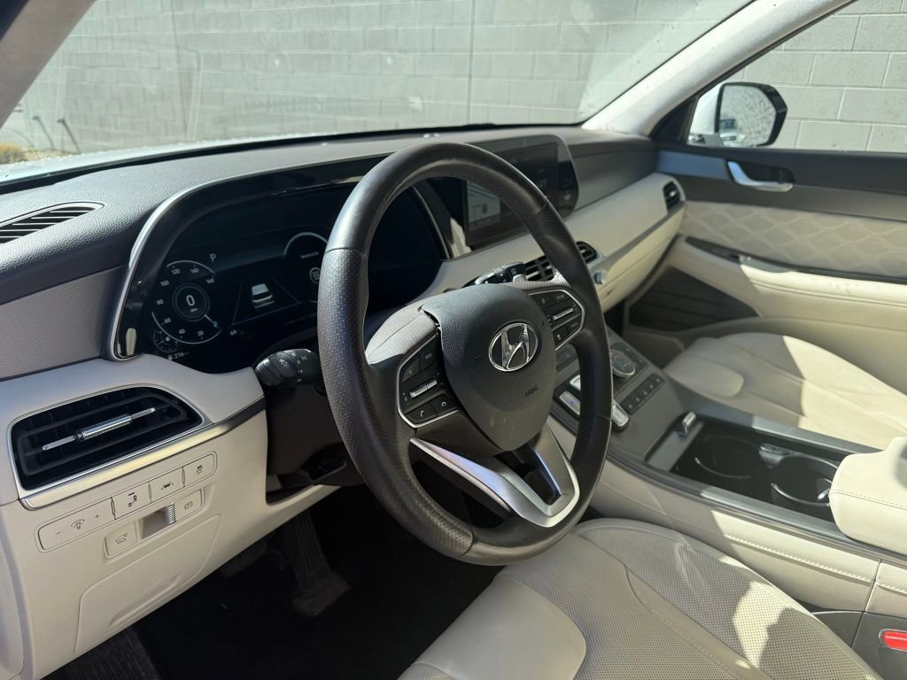 Used 2021 Hyundai Palisade Calligraphy image 23
