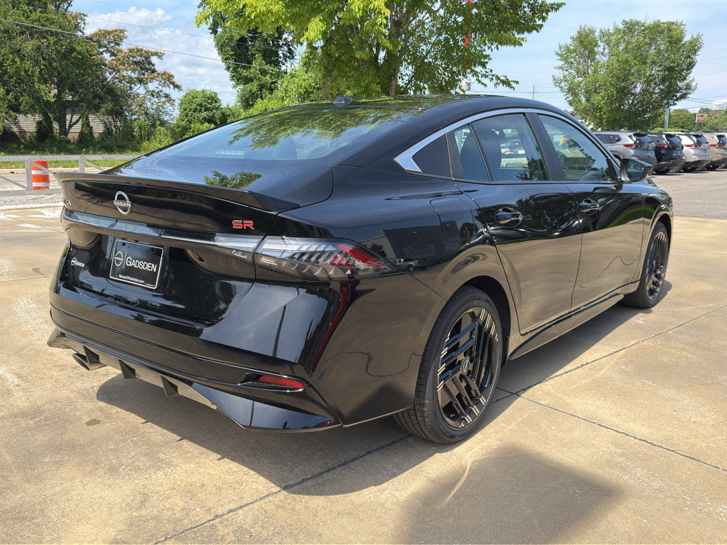 New 2026 Nissan Sentra SR FWD image 4