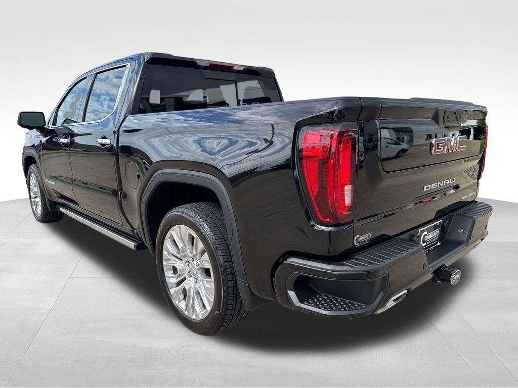 Certified 2022 GMC Sierra 1500 Denali w/ Denali Premium Package AWD/4WD image 4