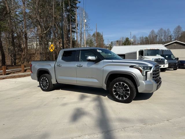 Used 2023 Toyota Tundra Limited AWD/4WD image 3