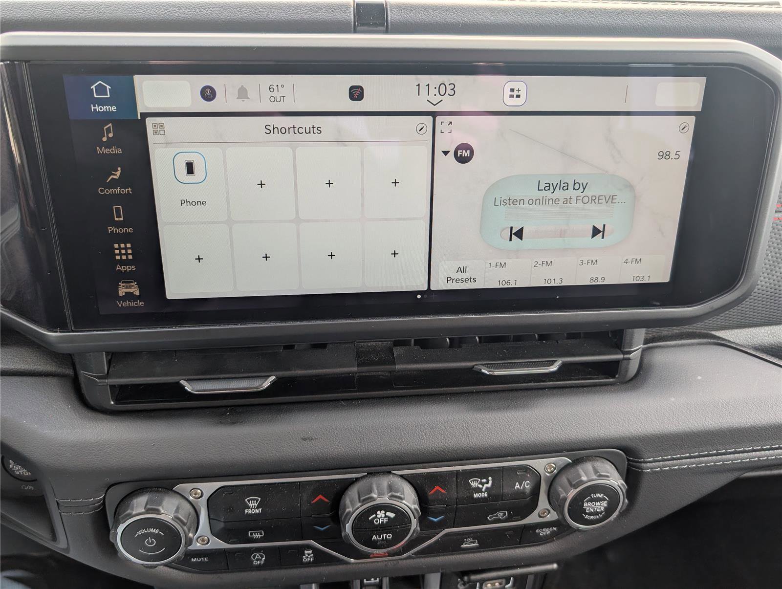 Used 2025 Jeep Wrangler Rubicon image 28